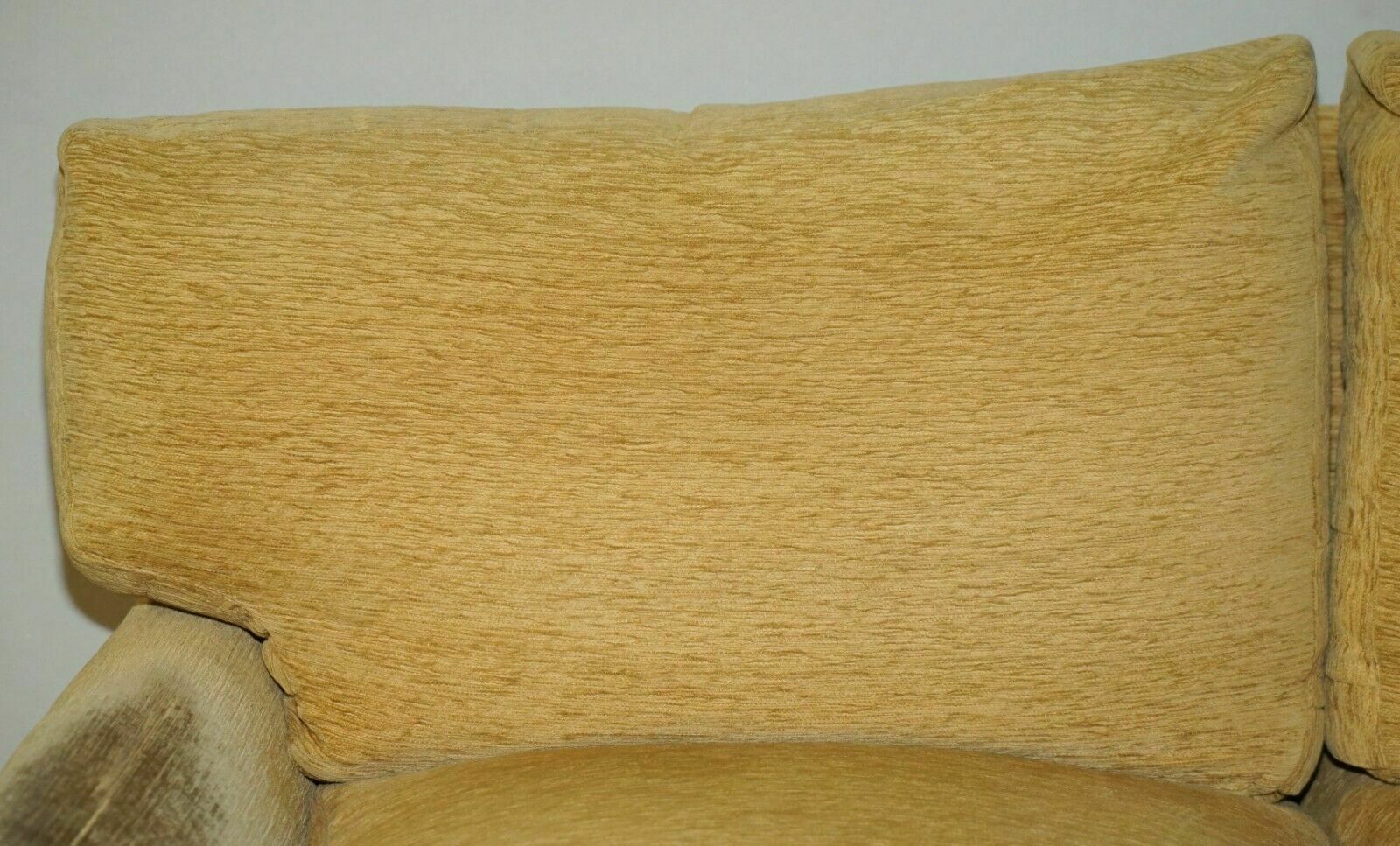 Comfortable Howard & Son's Victorian 2 3 Seat Sofa For Reupholstery Restoration photo vinterior