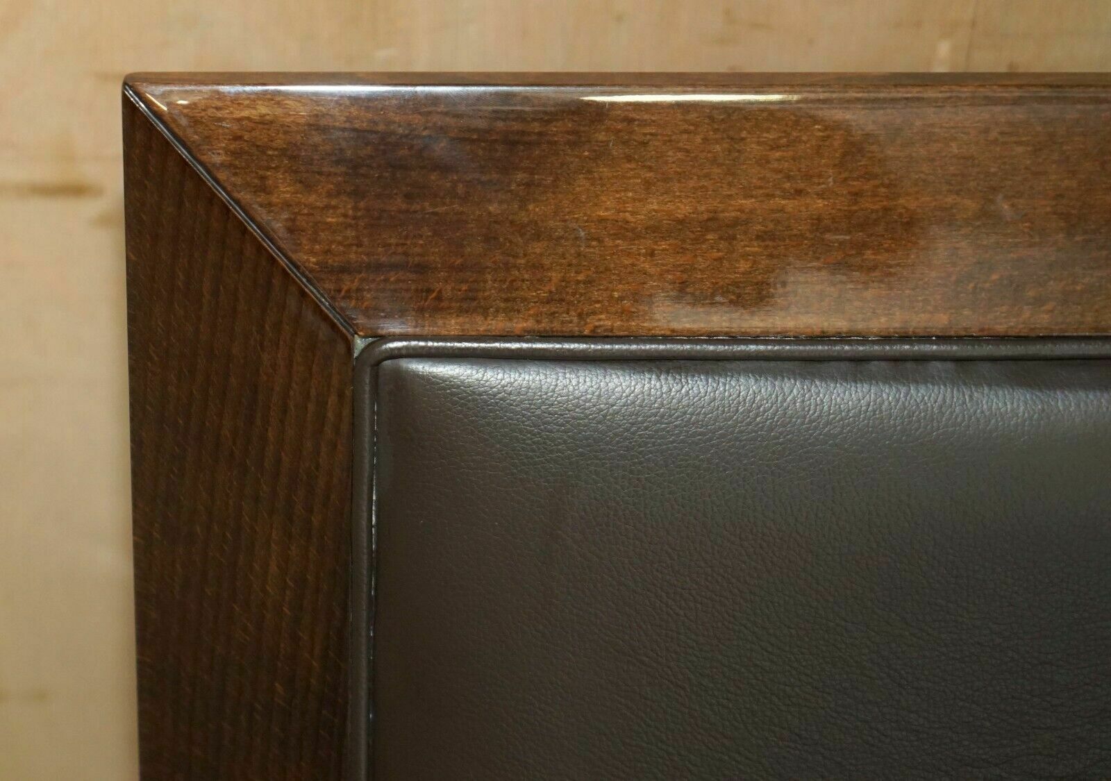 photo vinterior Designer Kesterport American Mahogany Dining Table & Chair Dining Room Suite