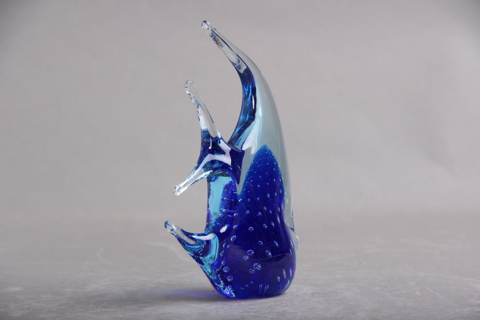 Blue Glass Fish, Fish Species Scalare In Dark Blue And Ice Blue Handmade Glass, Italian 1970s Modern photo for sale