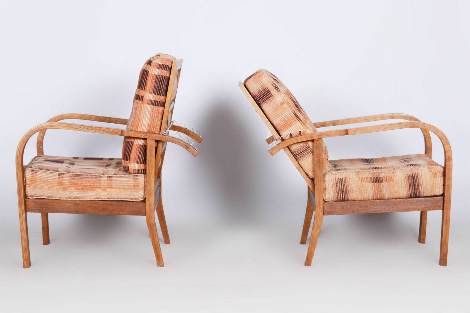 Restored Artdeco Pair Of Reclining Chairs, Jindrich Halabala, Up Zavody, Oak, Czechia, 1930s photo furniture