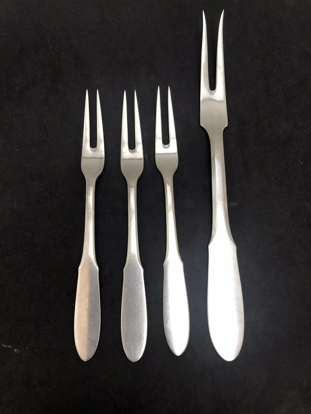 Mitra Georg Jensen Gundorph Albertus Set 4 Cold Meat Forks Stainless Steel, 1940s Replacement Forks Danish Cutlery Scandinavian Flatware photo furniture