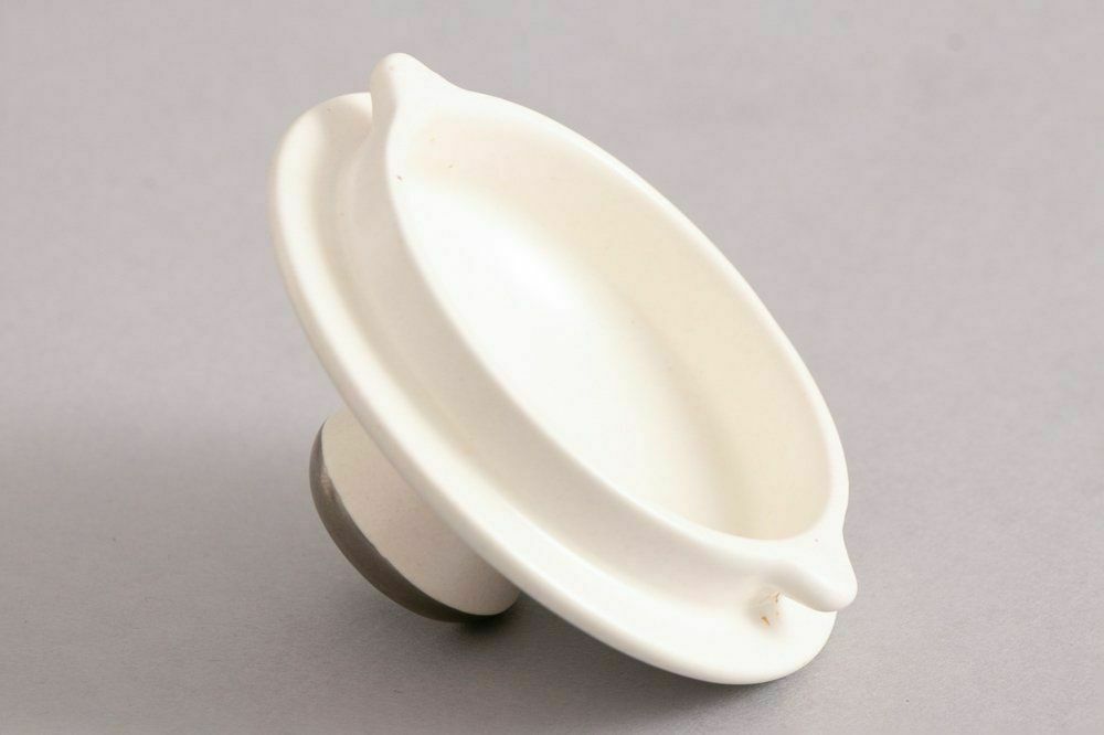 photo vintage British Art Deco Keith Murray For Wedgwood 'Moonstone' Coffee Service With Silvered Handles
