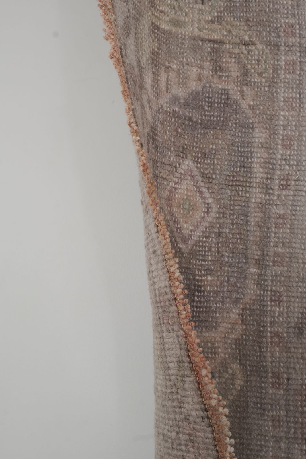 photo furniture Vintage Wool Turkish Oushak Rug