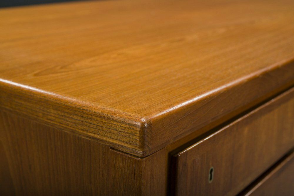 Vintage 77 Executive Desk By Gunni Omann For Omann Jun, 1960s photo vintage
