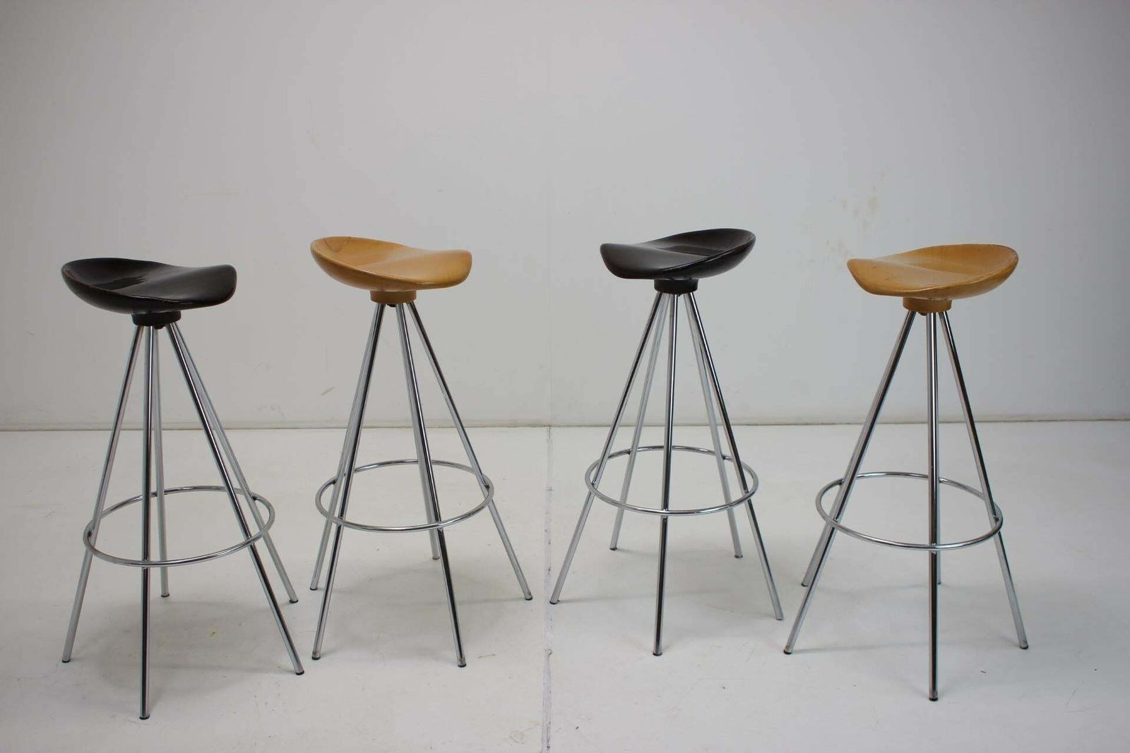 photo buy Set Of Four Beech Jamaica Bar Stools By Pepe Cortés, 1990s