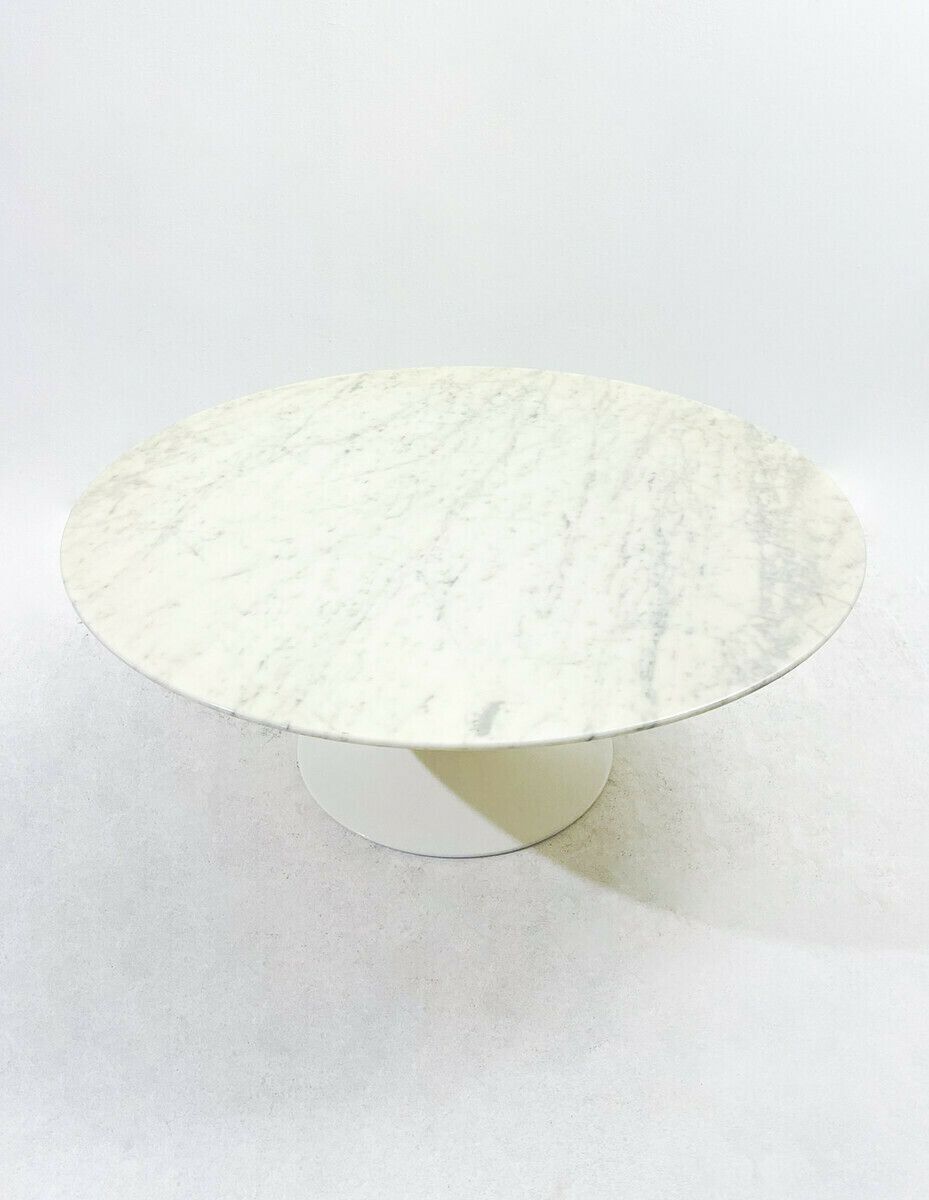 Marble "Tulip" Coffee Table By Eero Saarinen For Knoll International photo for sale