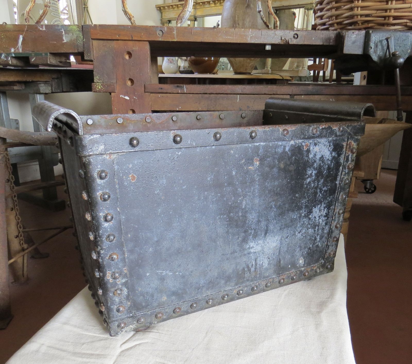 Galvanised Riveted Quencher / Trough 19th Century. photo buy