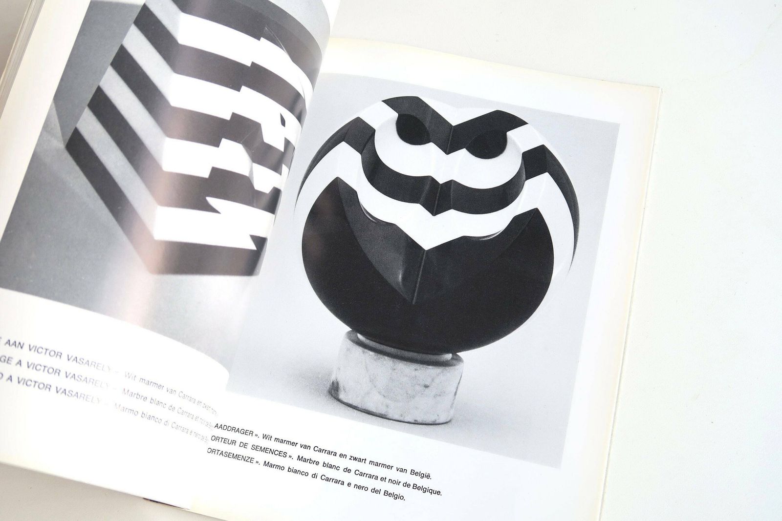Boek : Francois Irme Kovacs, 1976 / Sculptuur, Architectuur, Kunst, Modern photo furniture
