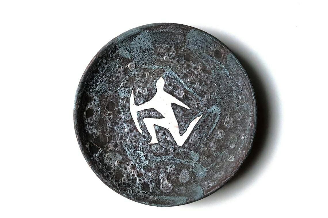 French Ceramic Wall Plate, Fat Lava, 1970s / Alpes D'huez, Cave Decor, Grey, Rustic, Mountain, Chalet
