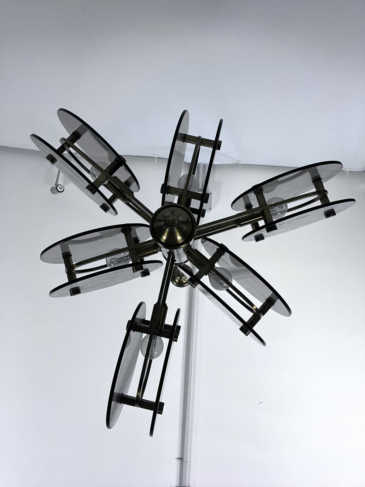 Postmodern Brass And Thick Glass Chandelier By Gino Paroldo. Italy 1970s photo buy