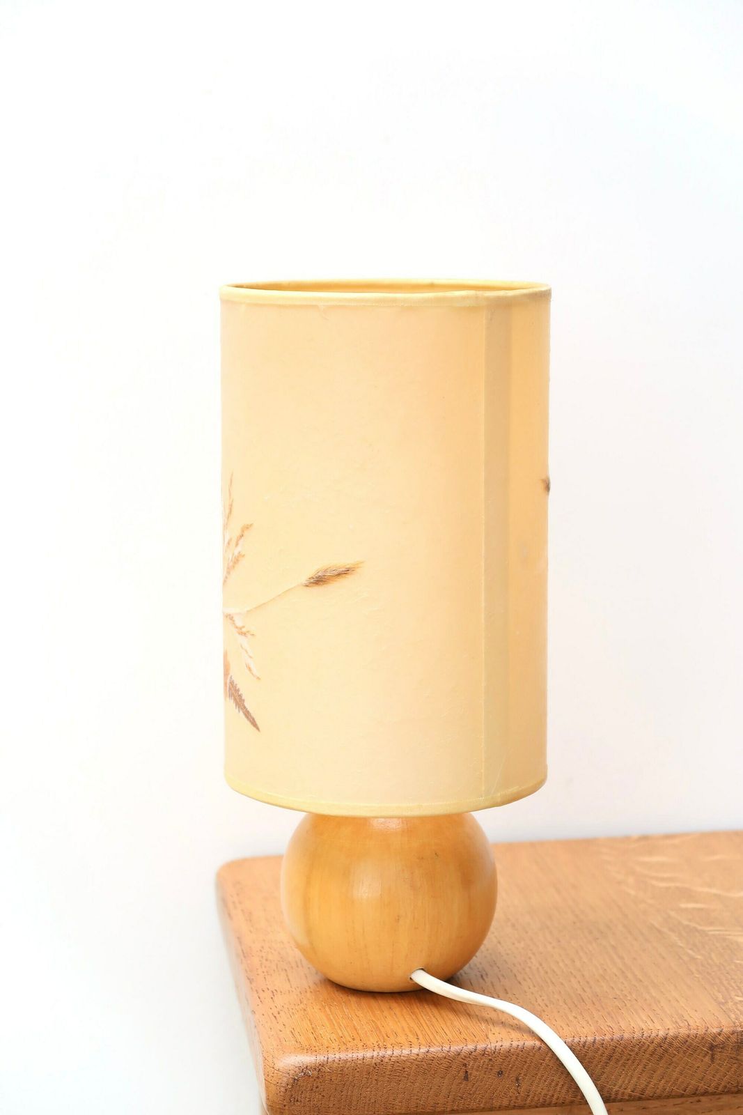 French Wooden Table Lamp, Herbarium Shade, 1970s / Pastel, Pale, Minimalist, Boho Chic, Folk photo vinterior