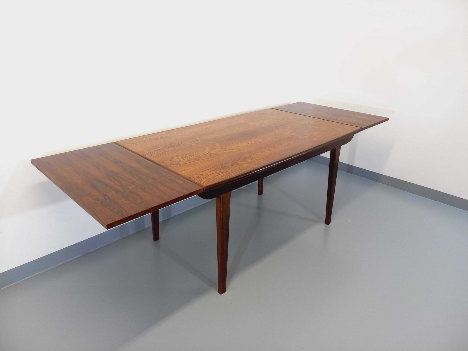 Furniture Scandinavian Rectangular Table In Rosewood photo