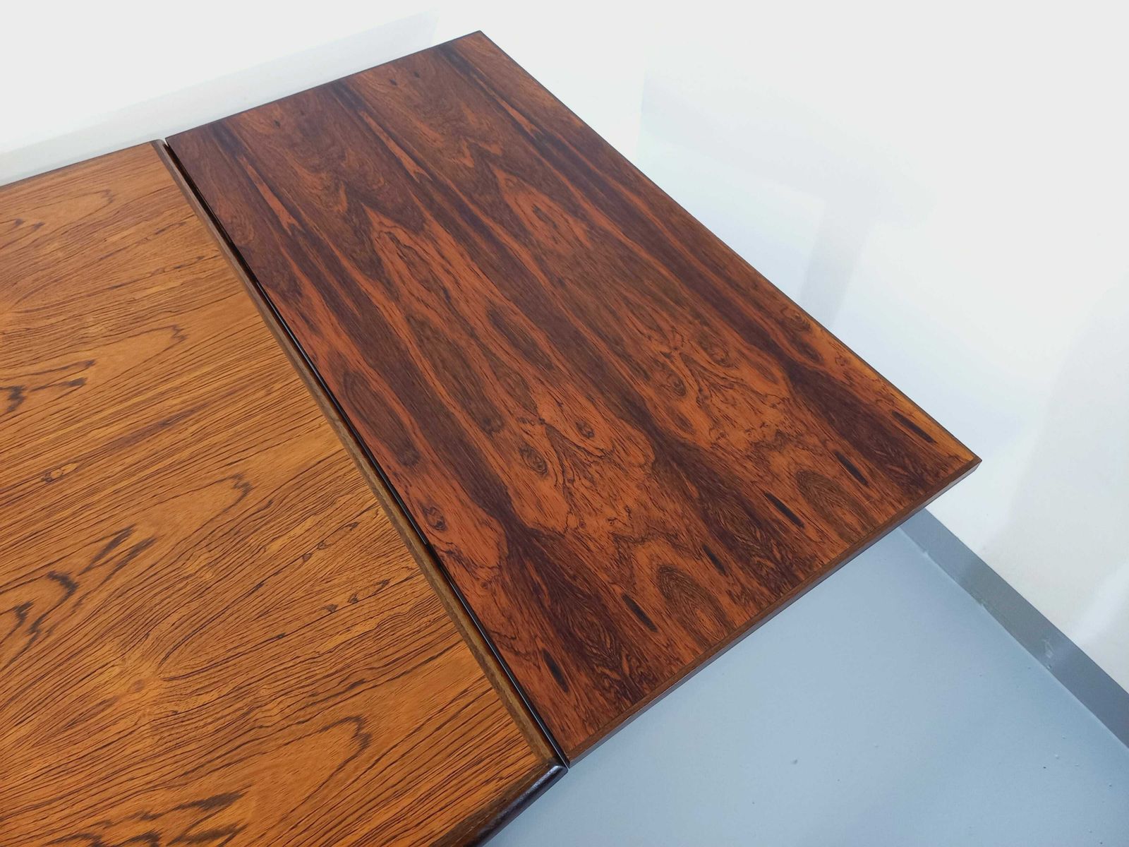 photo vinterior Scandinavian Rectangular Table In Rosewood