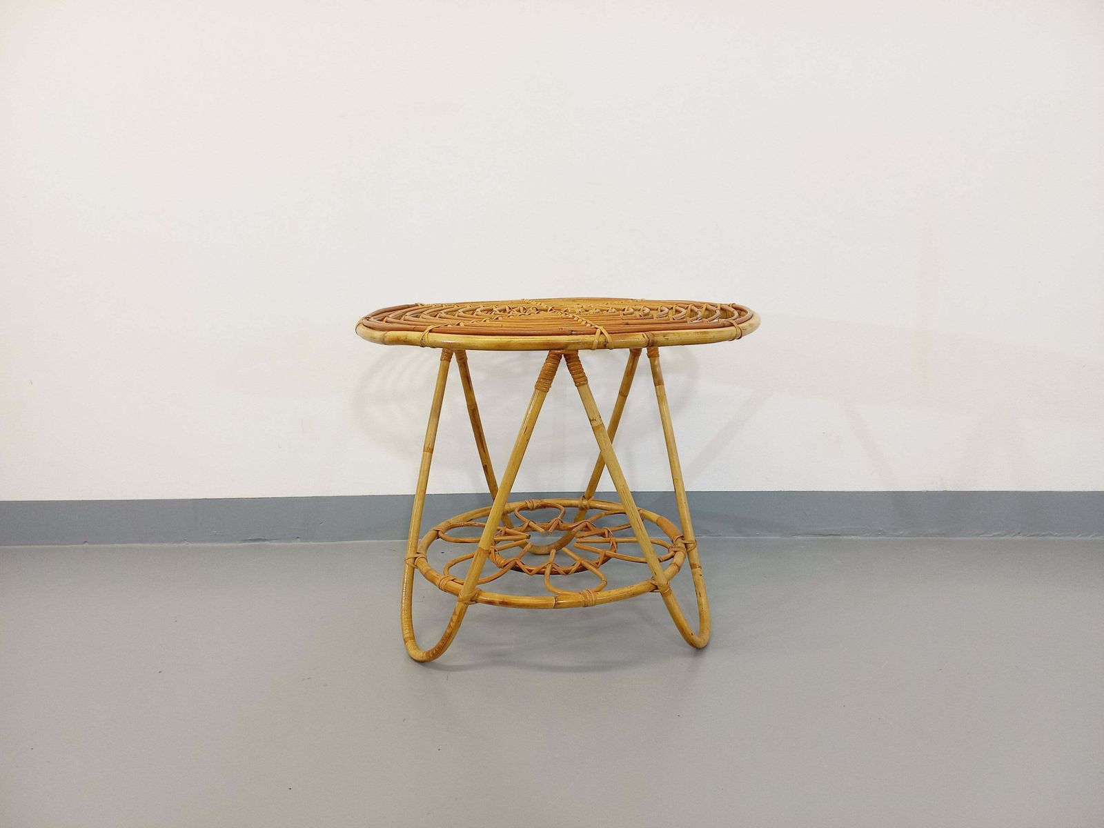 Ronde Rotan Salontafel, jaren 1960 photo 260.0