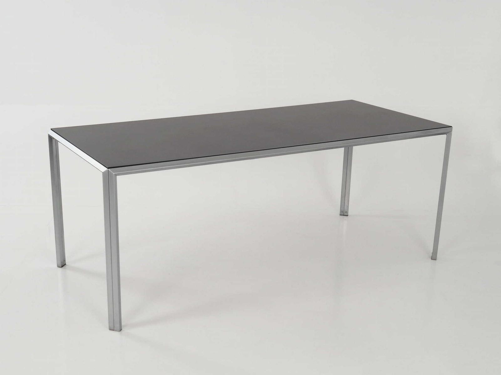 Aluminium Desk, Scandinavian Design, 1980s, Manufacture: Montana Furniture photo vinterior