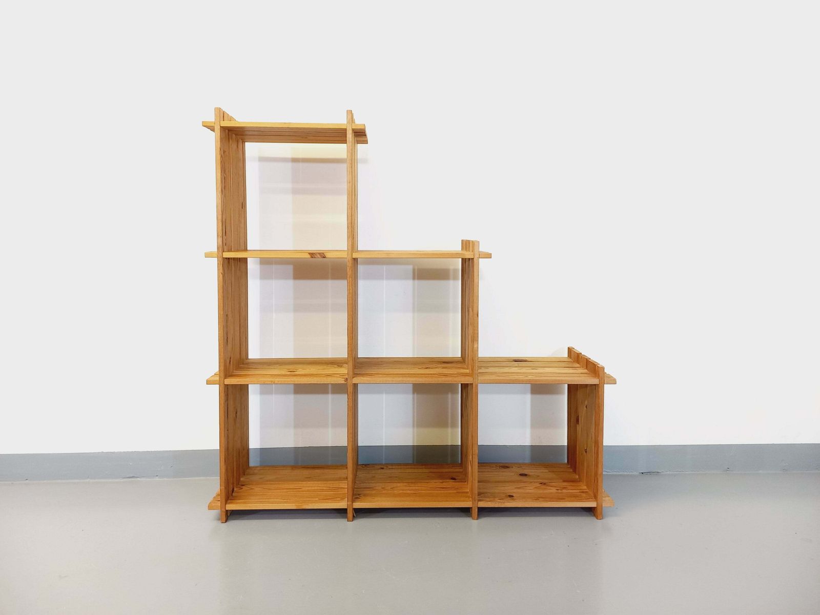 Pine Staircase Bookcase, 1980s photo vinterior
