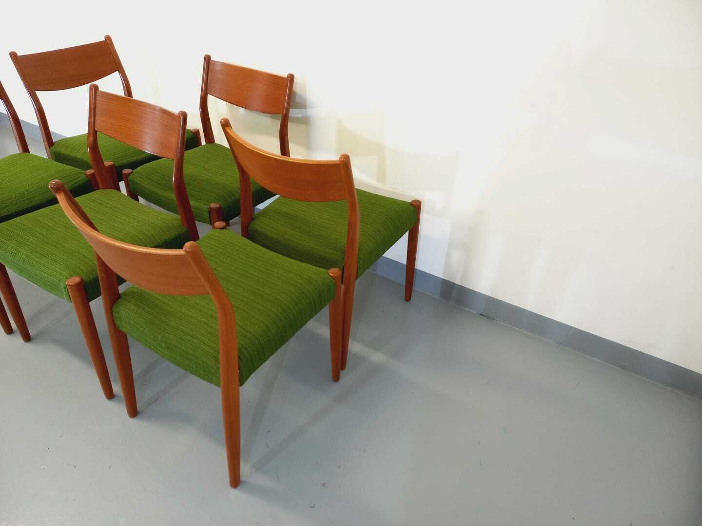 2124.0 6 chaises scandinaves en teck, années 1950 photo