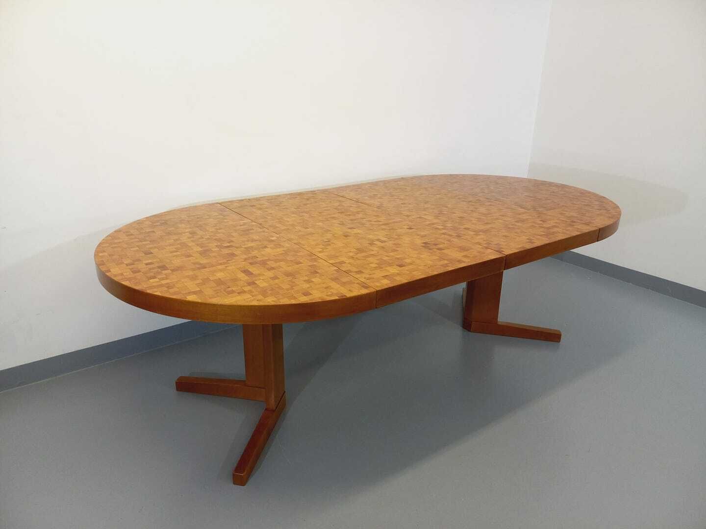 5428.0 Dieter Waeckerlin Round Table In Teak And Walnut photo