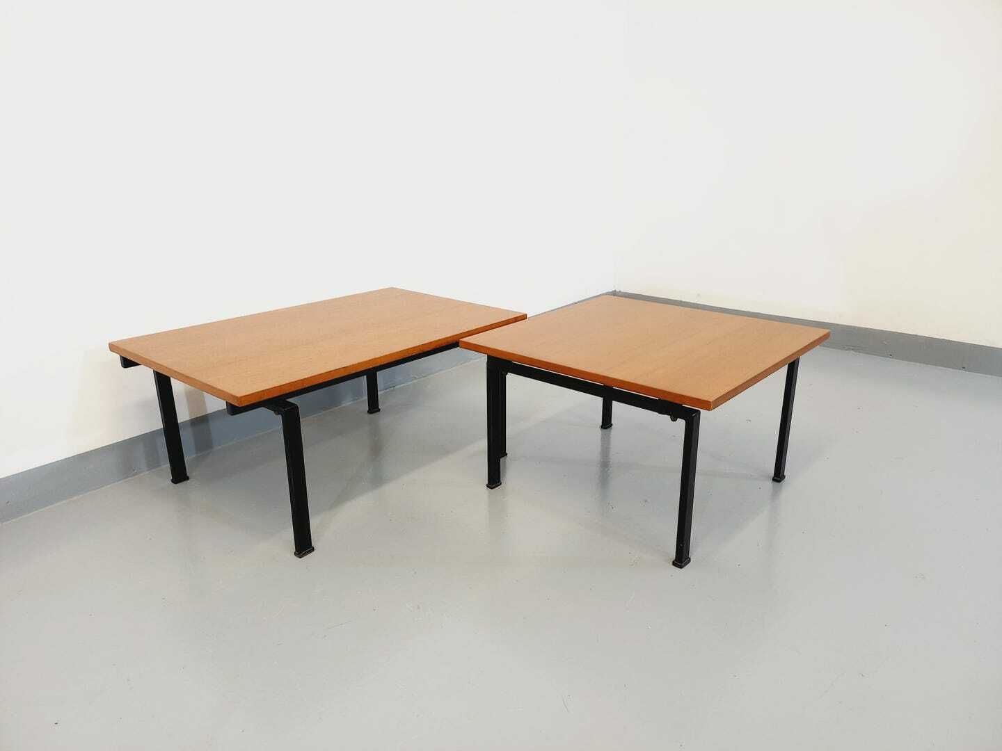 921.0 2 tables basses Isa en teck, années 1960 photo