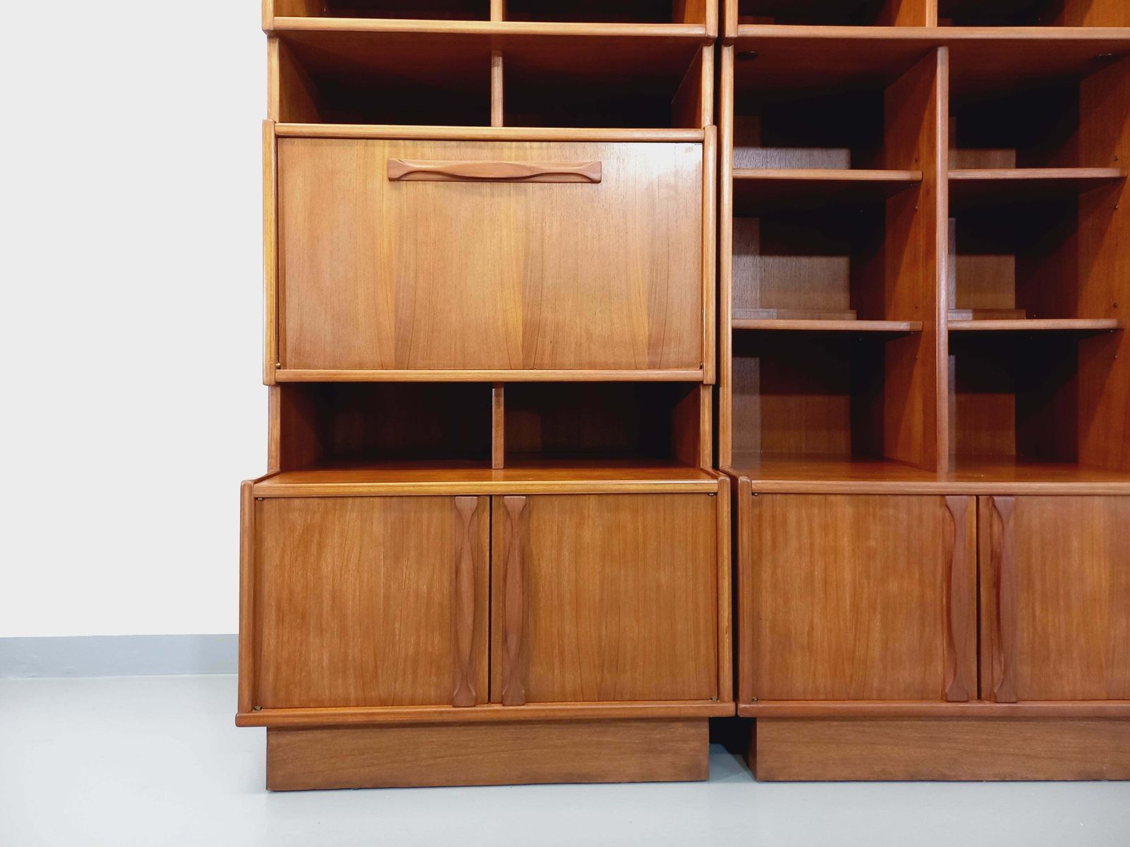 4484.0 Scandinavian Teak Bookcase, 1960s photo