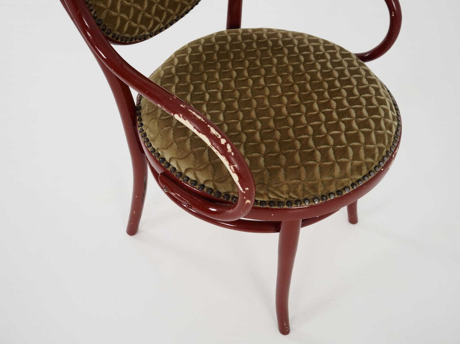 Furniture Beech Chair, German Design, 19th Century, Designer: Michael Thonet, Production: Austria photo