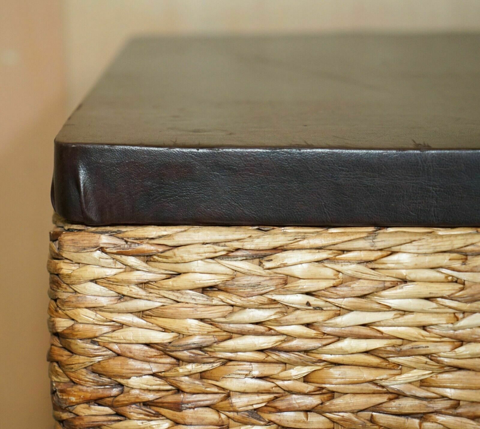 Lovely Pair Of Vintage Wicker Linen Storage Trunks Seats With Solid Wood Tops photo 650.0