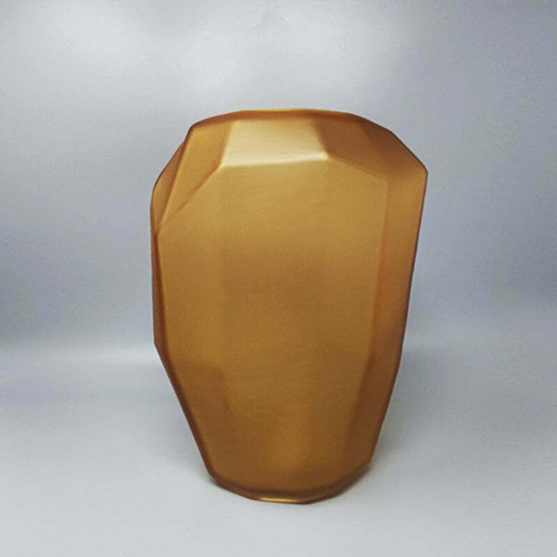1970s Gorgeous Polyedric Vase By Dogi In Murano Glass. Made In Italy photo Home Decor