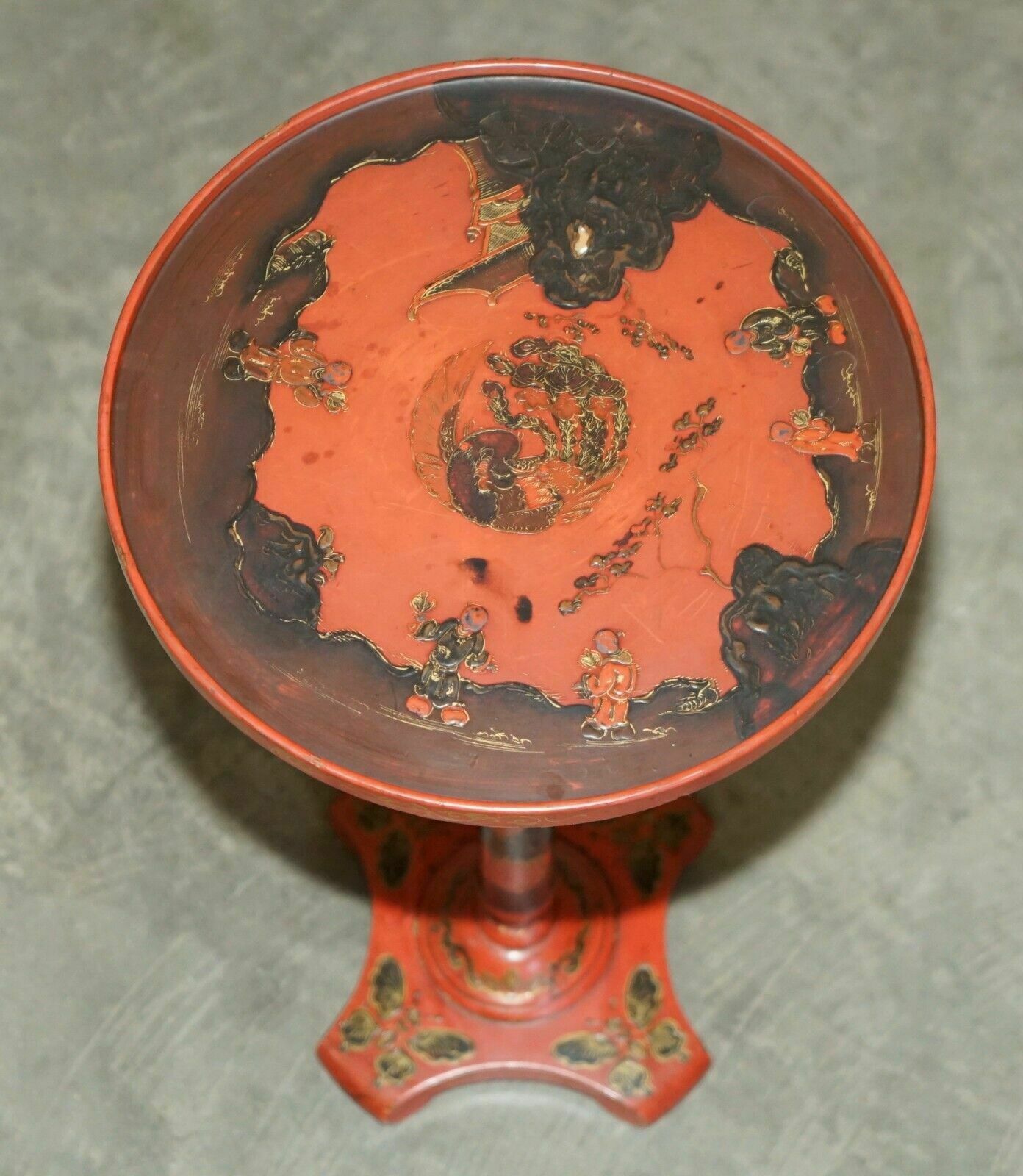 photo vinterior Lovely Antique Chinese Chinoiserie Lacquered & Hand Painted Side Lamp Wine Table