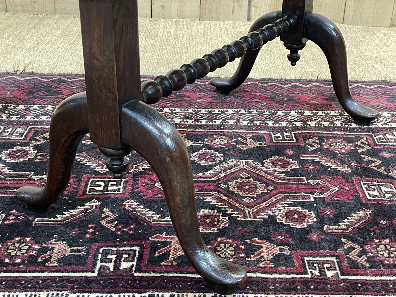 photo furniture Early 20th Century English Oak Music Stand