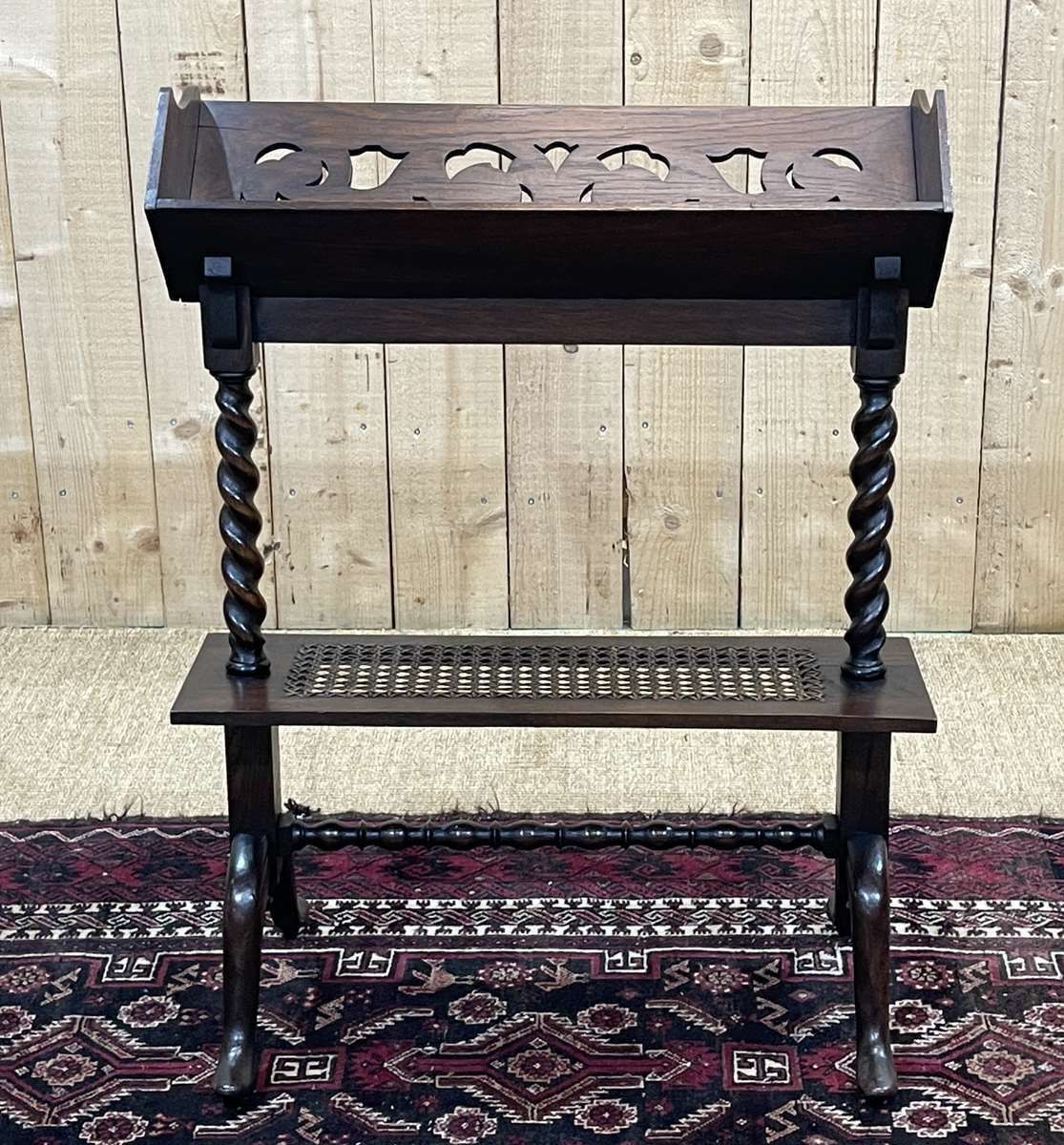 Early 20th Century English Oak Music Stand