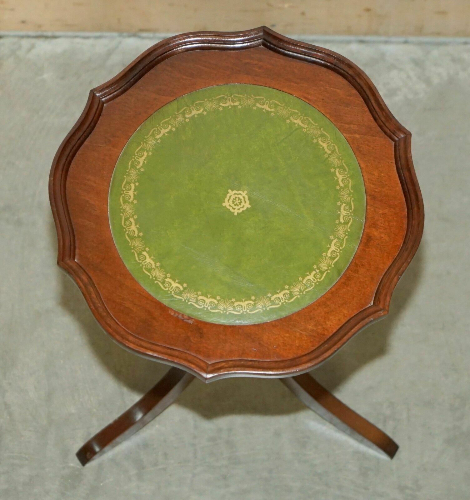 Furniture Pie Crust British Racing Green Leather Gold Leaf Tripod Side End Lamp Wine Table photo