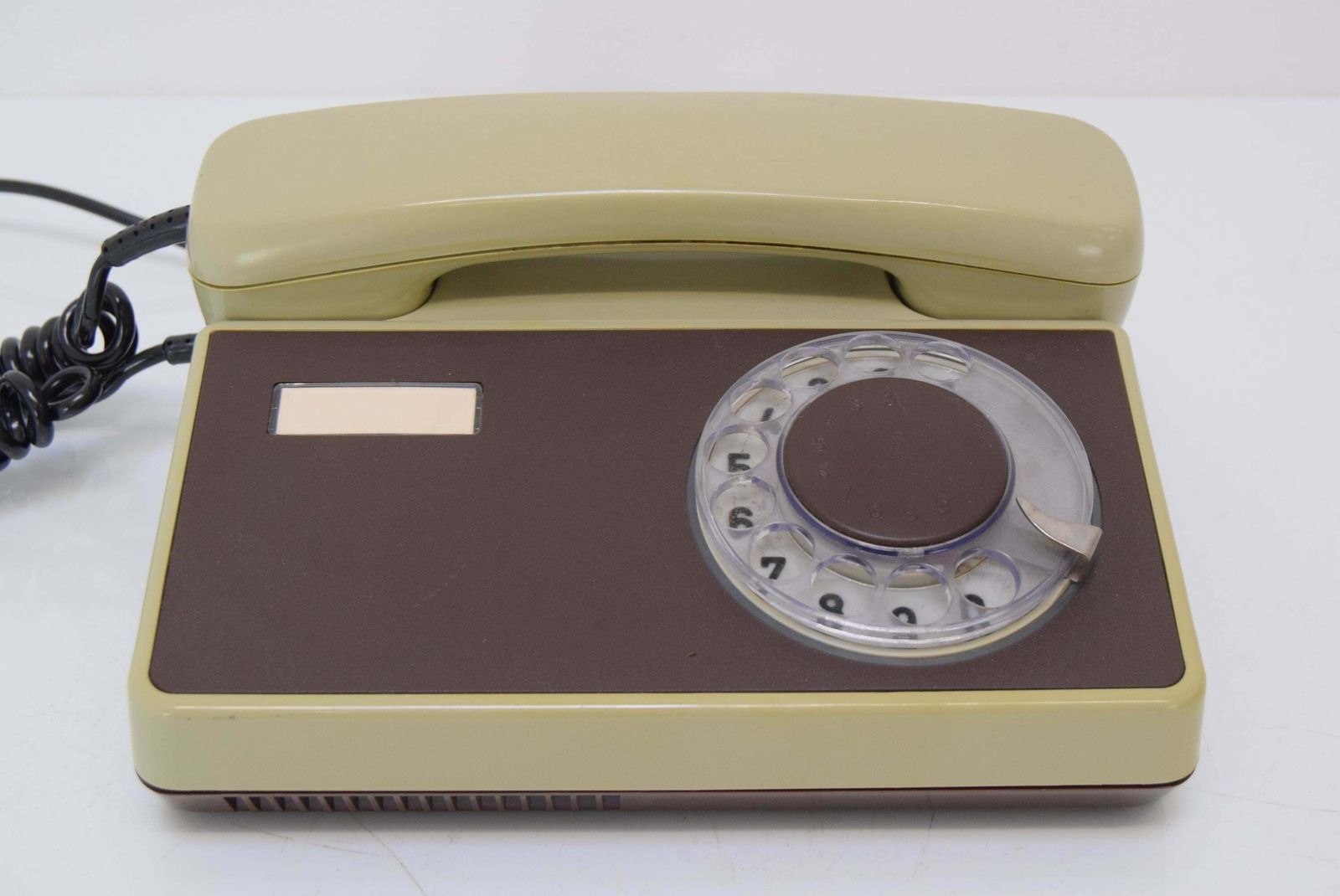 Téléphone mid-century Tesla, années 1980. photo furniture