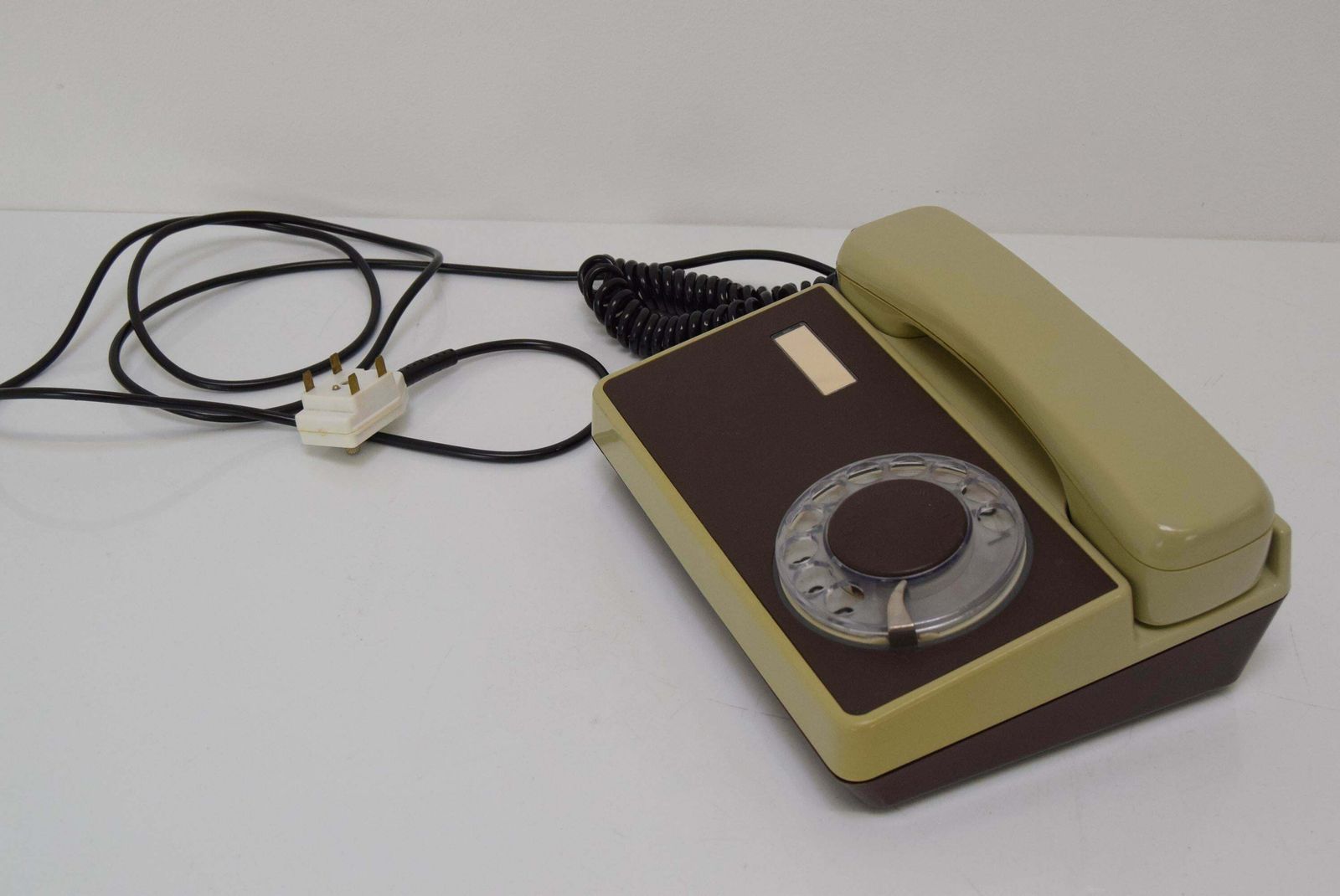 Téléphone mid-century Tesla, années 1980. photo buy