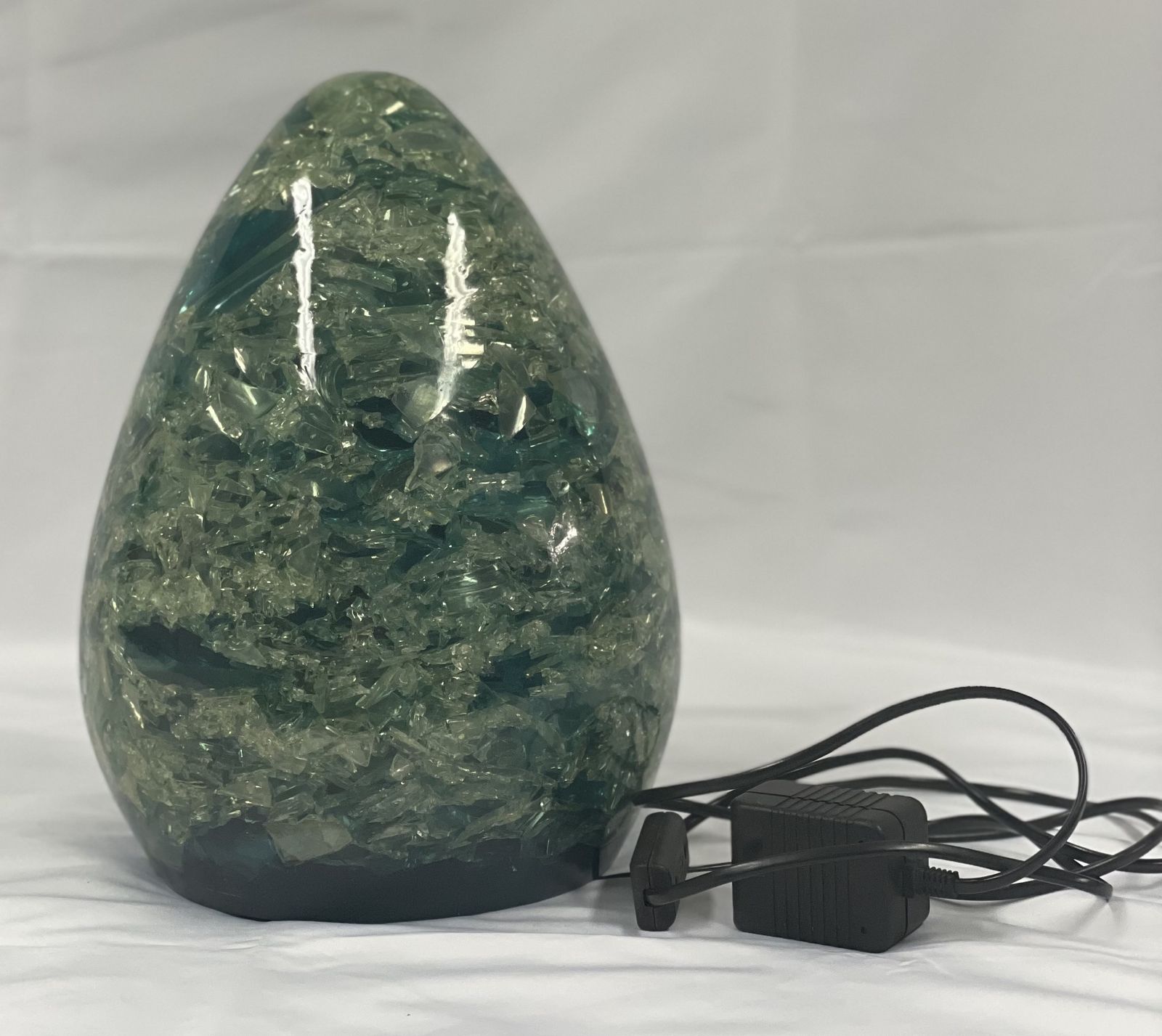 Green Fractal Resin Lamp From The 70s (We Are Another One In Red) photo furniture