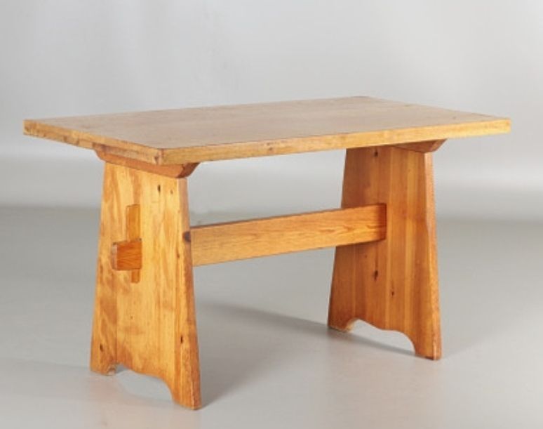 Göran Malmvall Dinner Table, Solid Pine 1940´S.  Model: His Much Sought  After Series "Svensk Fur / Sportstugemöbel" photo furniture