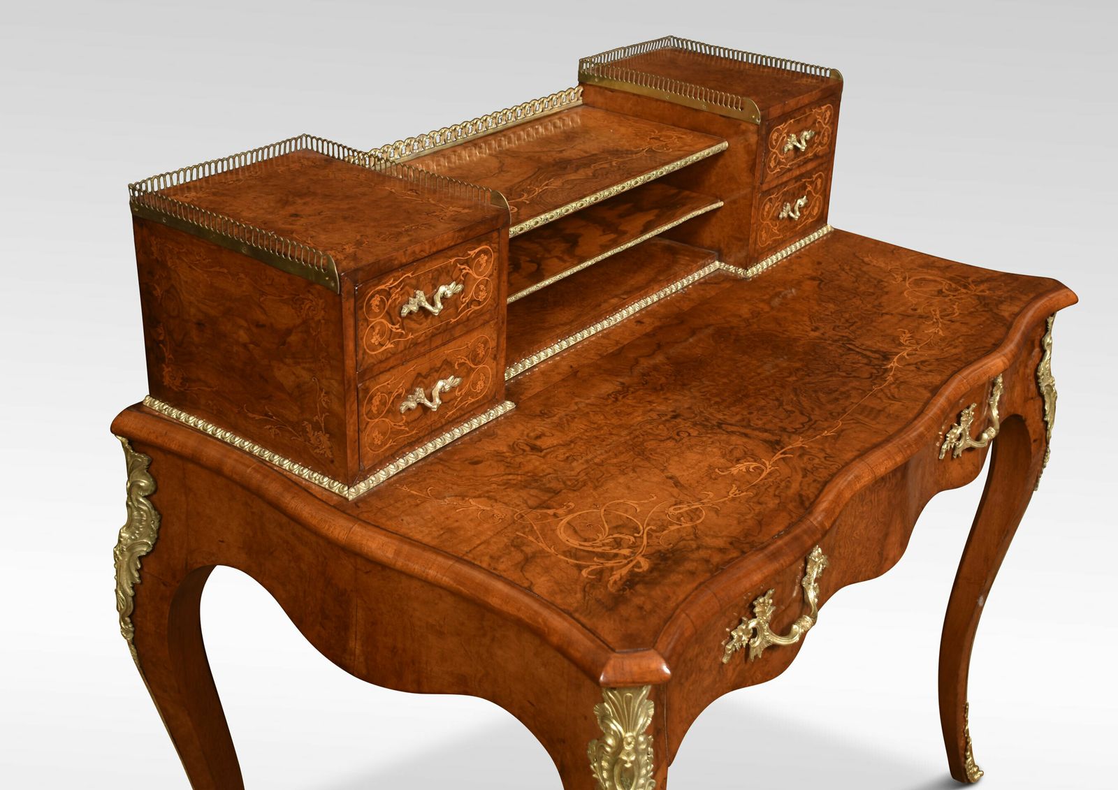 19th Century Walnut Inlaid Bonheur Du Jour photo vintage