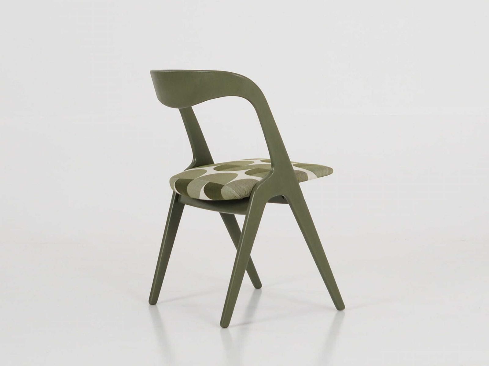 Green Chair, Danish Design, 1970s, Production: Denmark photo vinterior