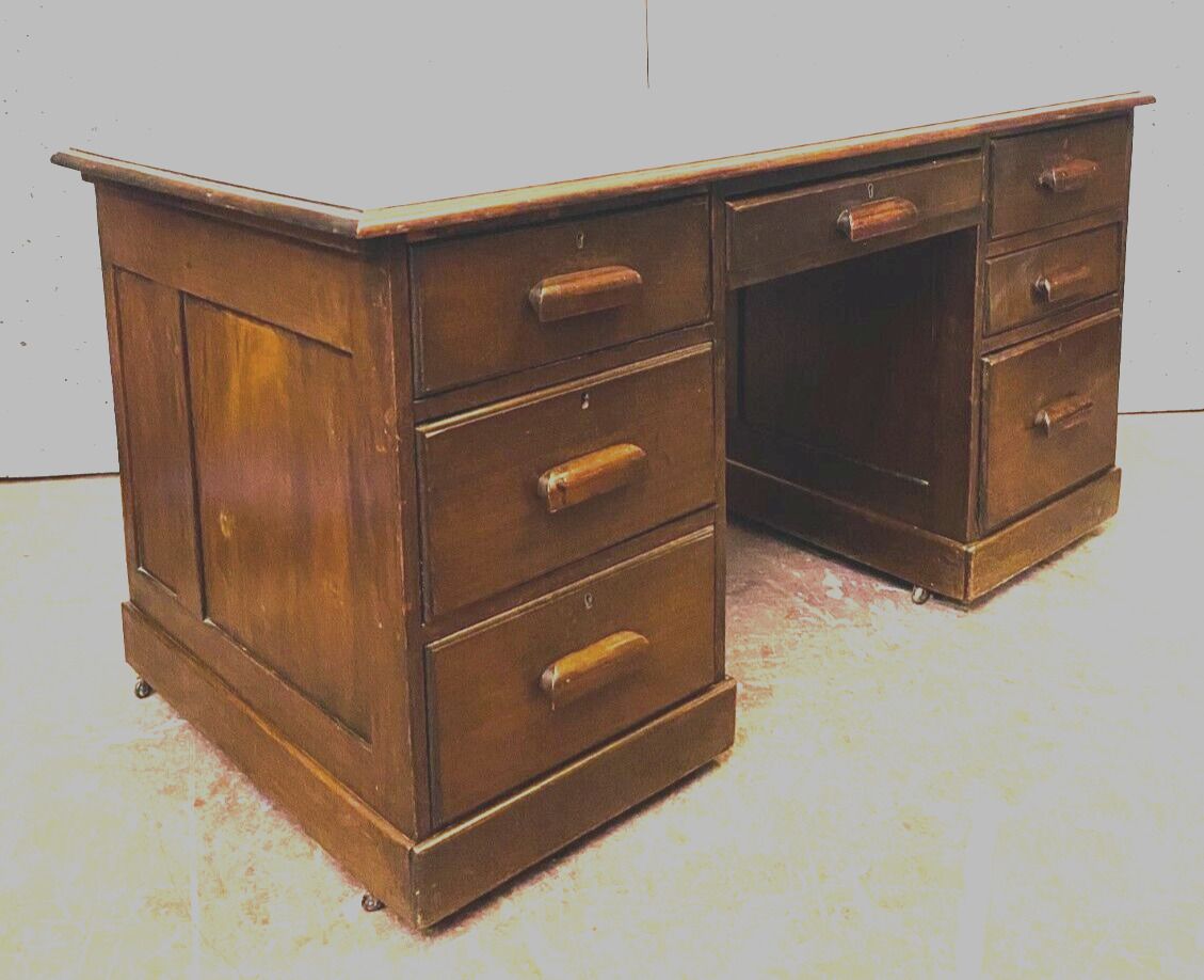 Mahogany Boxed Flat Desk In Mahogany Wood XX Century photo Furniture