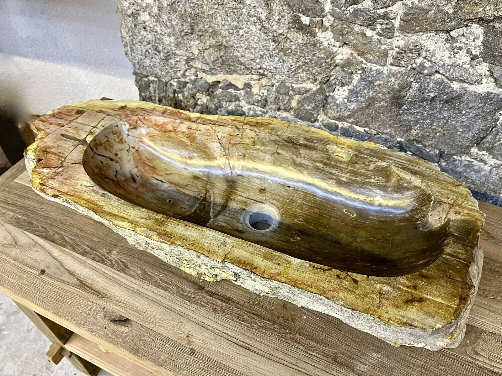 photo furniture Petrified Wood Sink Beige/ Yellow & Brown Tones, Organic Modern   Top Quality