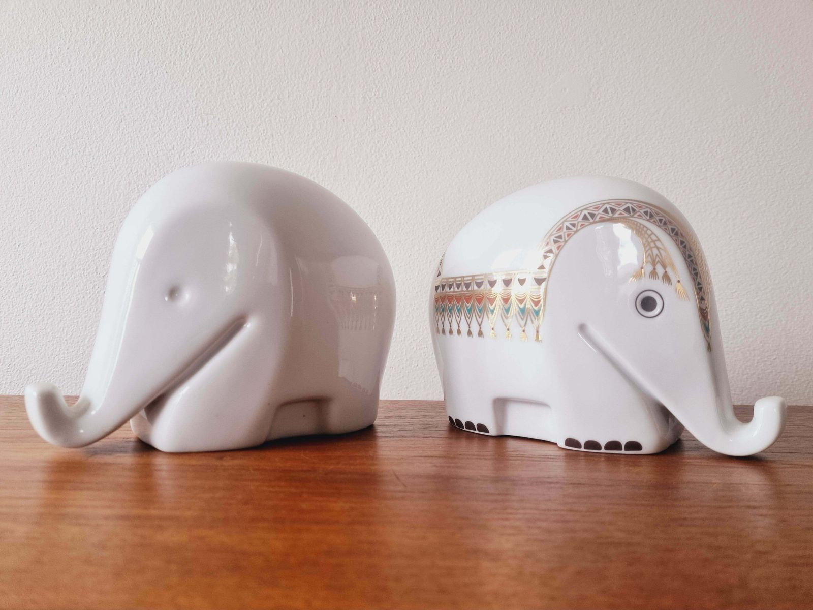 photo furniture Set Of Two Midcentury Porcelain Money Boxes Elephant Drumbo, Luigi Colani, 1970s