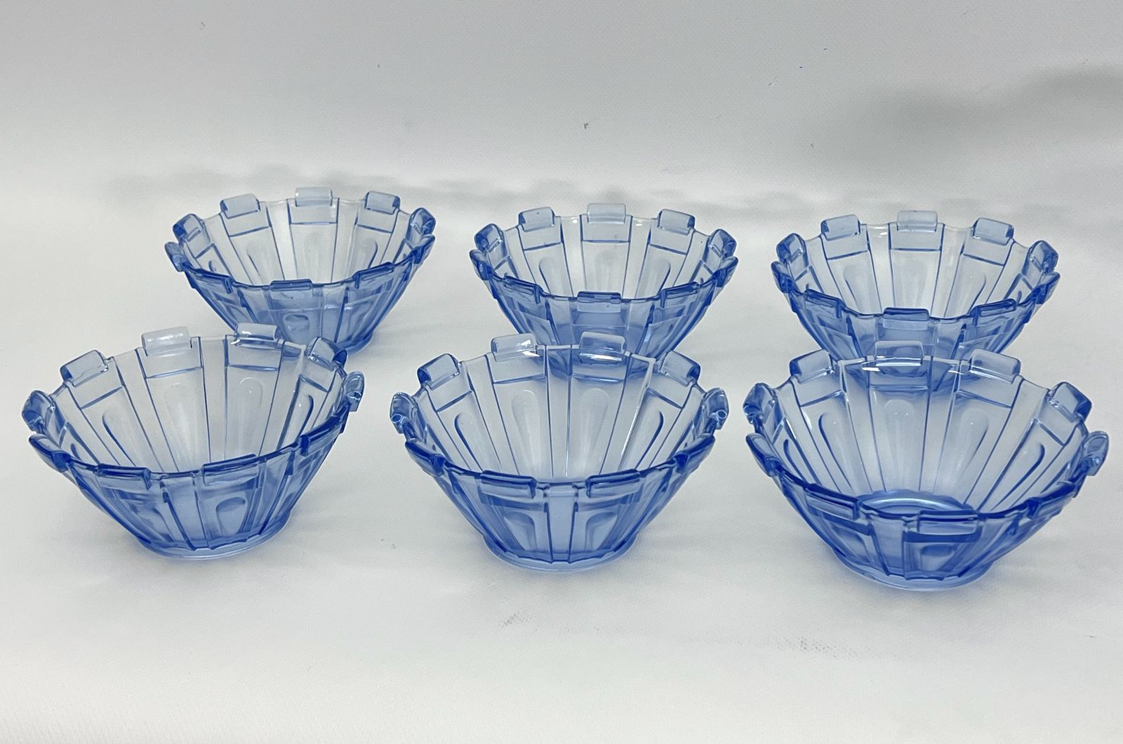 Art Deco Murano Glass Serving Bowl Set Of 13. Italy 1930s photo for sale