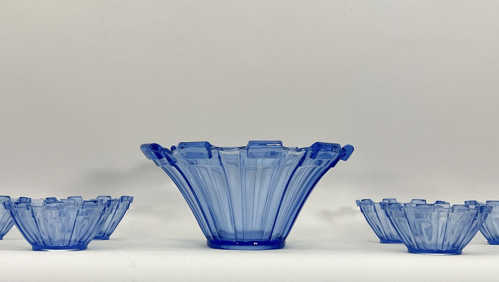 Art Deco Murano Glass Serving Bowl Set Of 13. Italy 1930s photo Home Decor