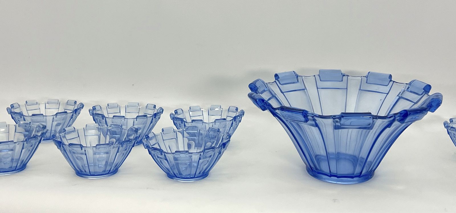 Art Deco Murano Glass Serving Bowl Set Of 13. Italy 1930s photo 1558.7