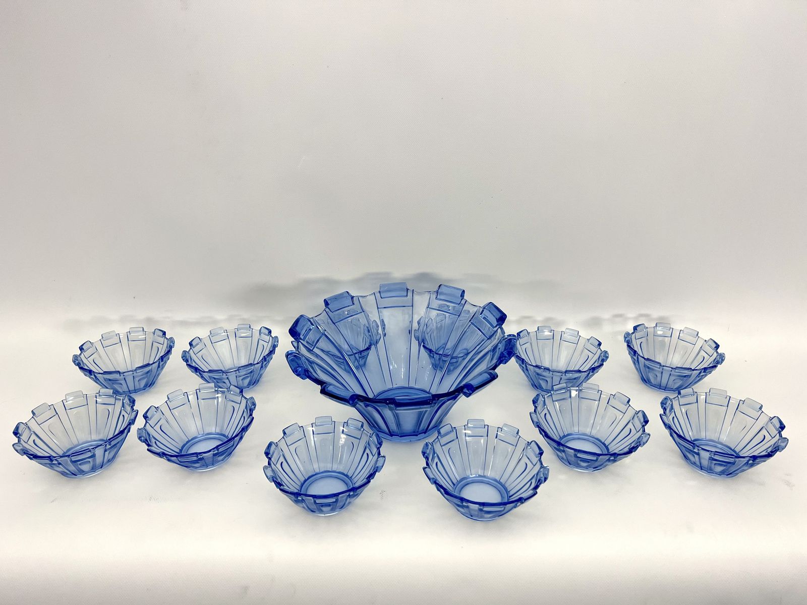 1558.7 Art Deco Murano Glass Serving Bowl Set Of 13. Italy 1930s photo