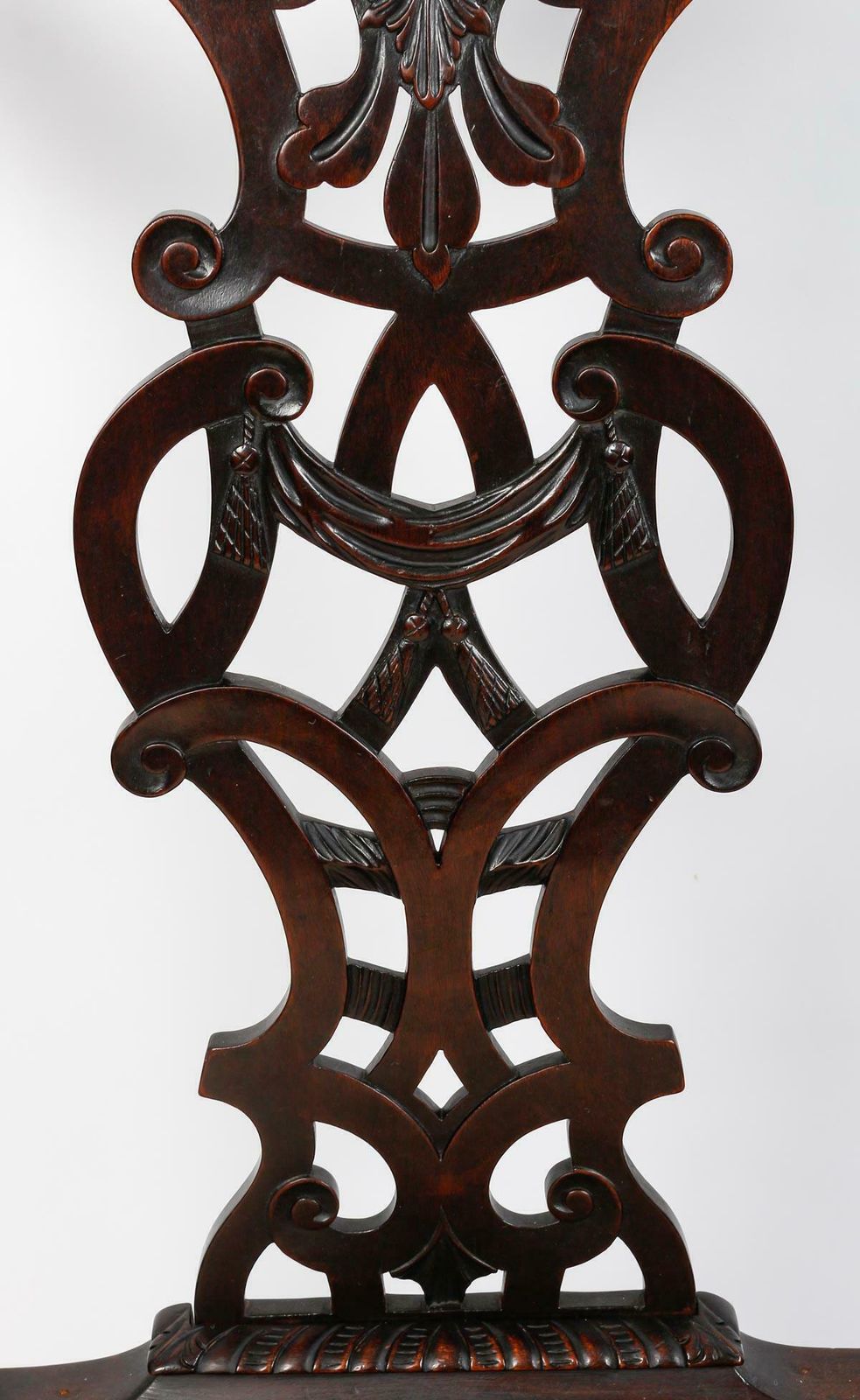 photo buy Suite Of 3 Chairs And An Armchair In The Chippendale Style, 19th Century.