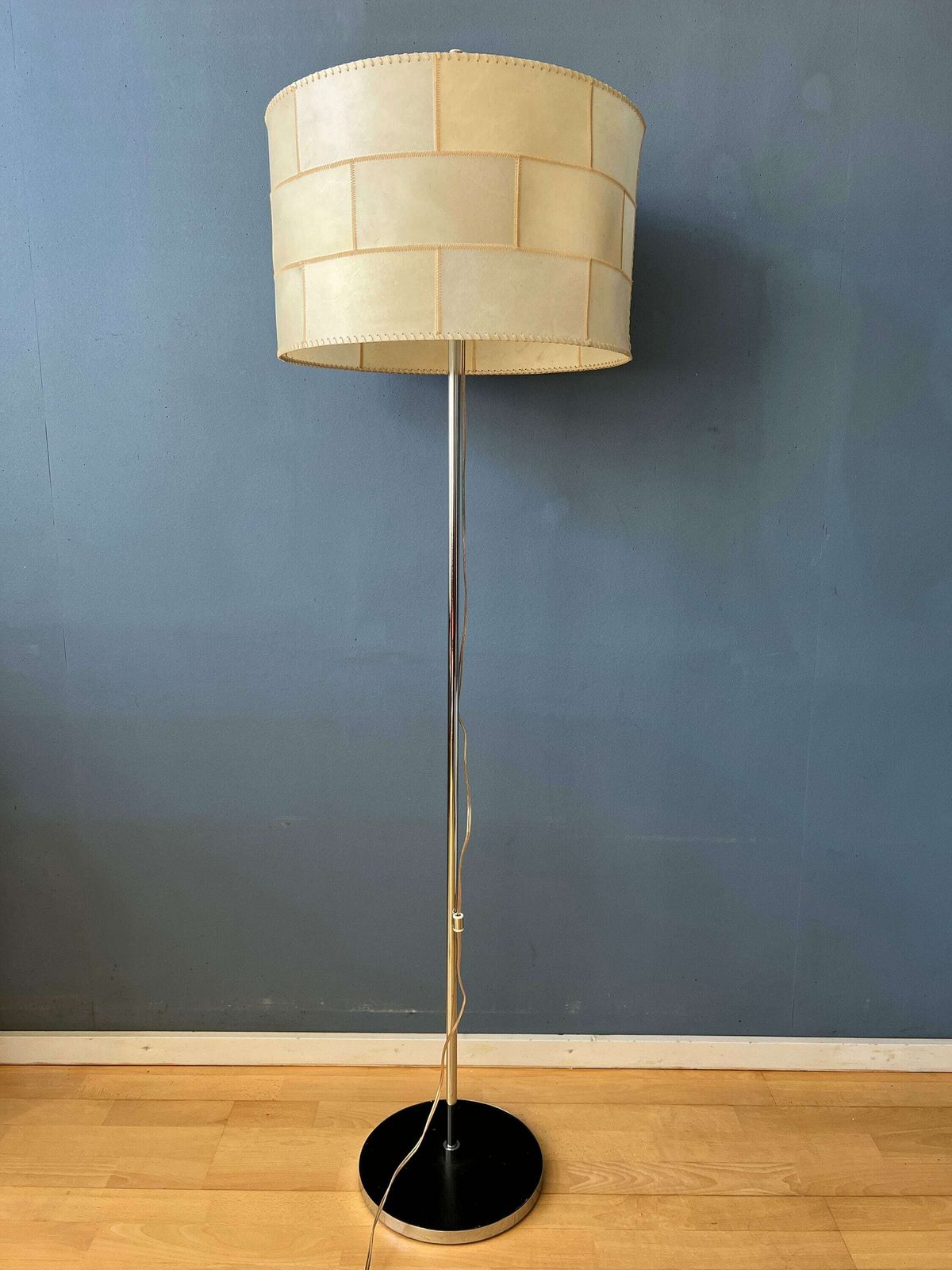Mid Century Staff Leuchten Leather Floor Lamp photo 805.0