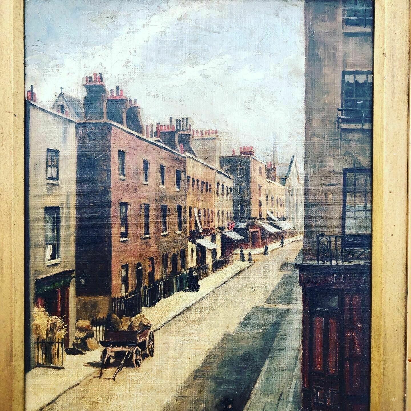 photo furniture Victorian English Street Scene, Oil On Board, Signed, In Gilt Frame.