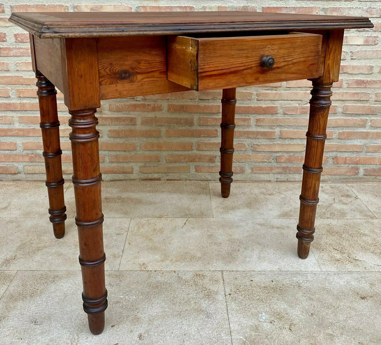 Early 20th Century French Oak Worktable With One Drawer, 1920s photo 1559.0