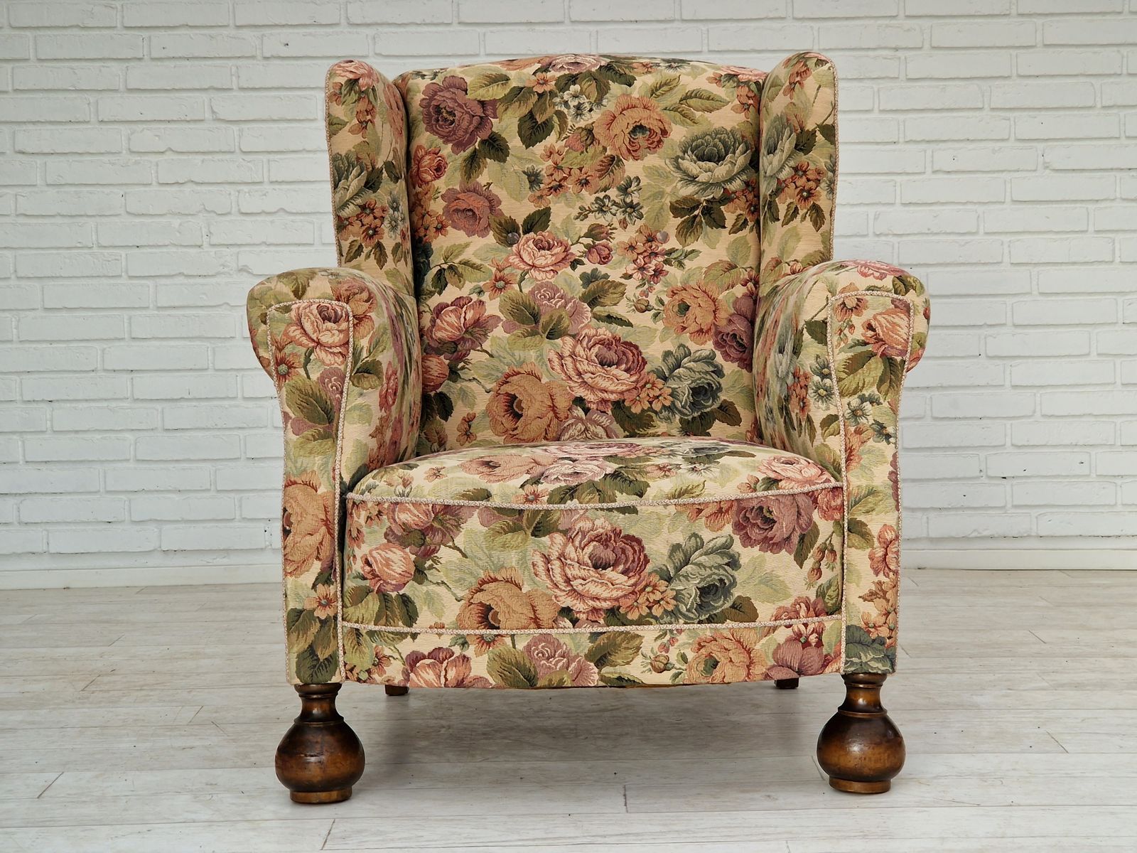 photo buy 1950s, Danish Vintage Relax Chair In "Flowers" Fabric, Original Condition.