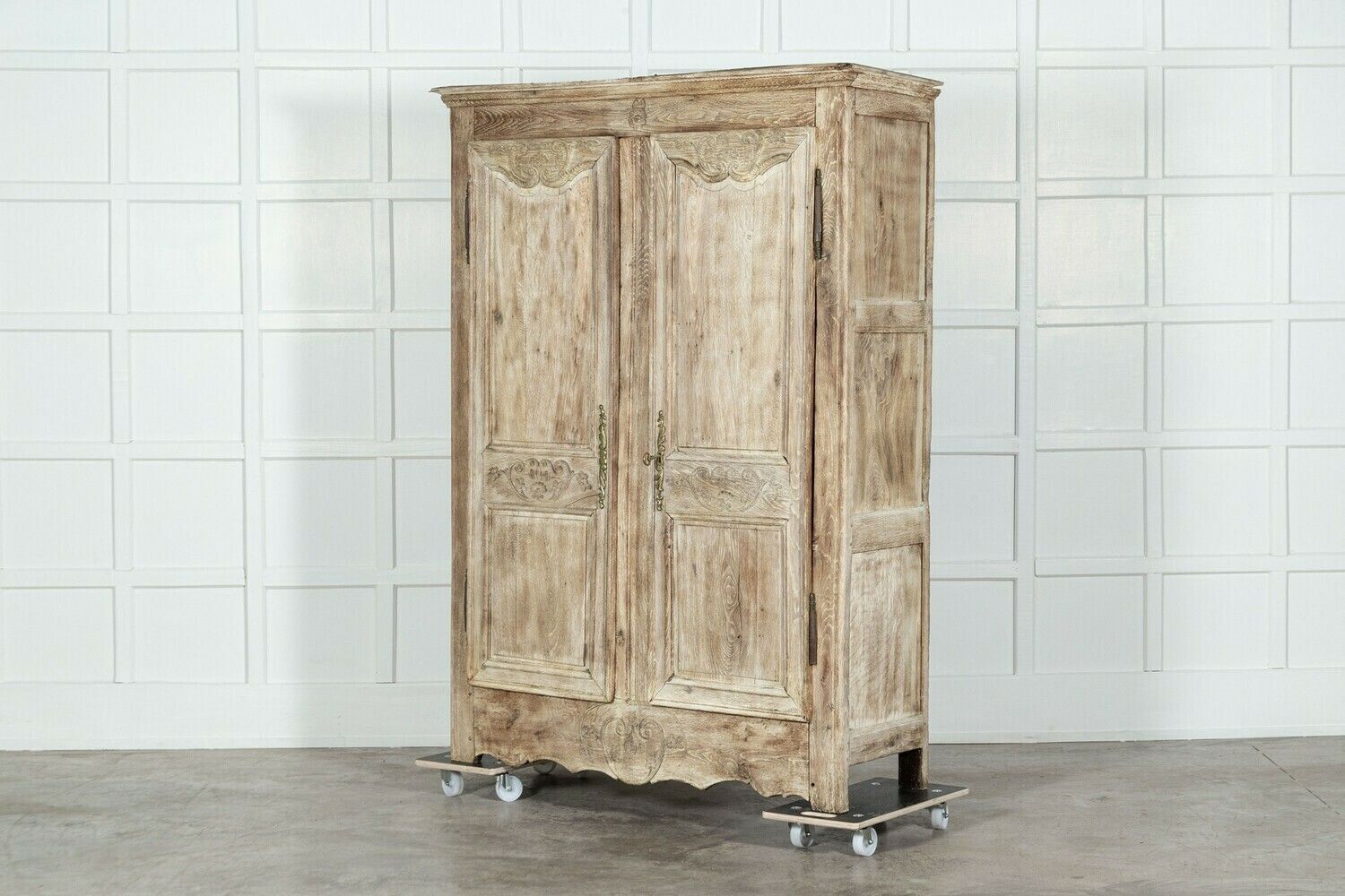 Large 19thc French Provincial Bleached Oak Armoire photo 5118.0